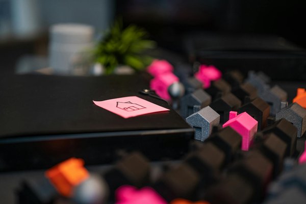 Comparatif : brique vs béton dans les projets de maçonnerie